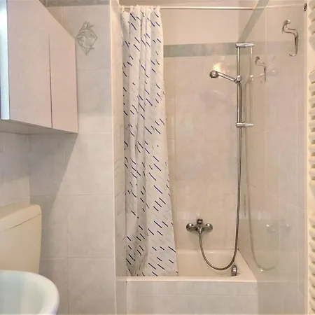Apartment Miryam Baveno